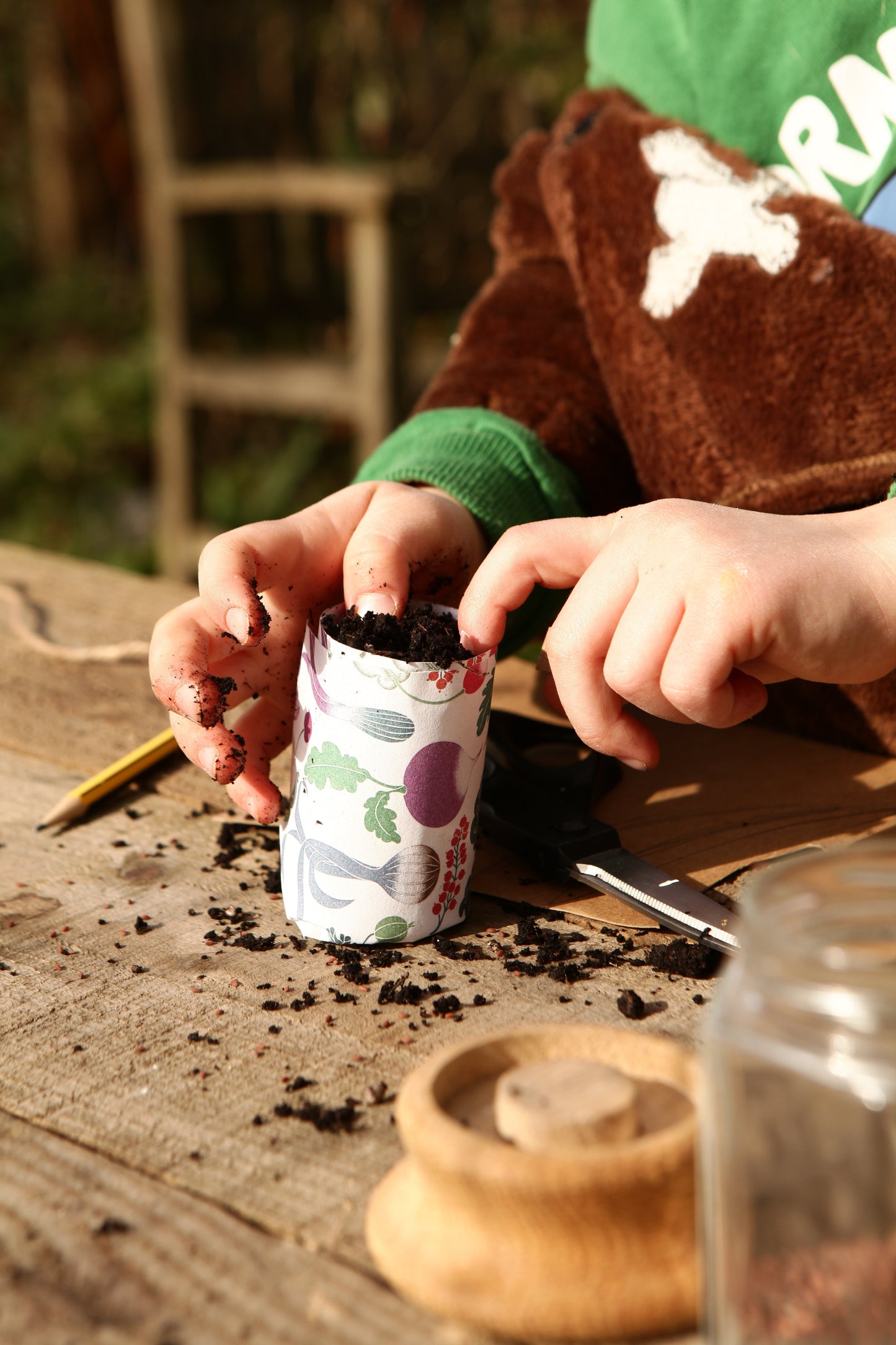 Make, Bake & Grow Kids Club  - Painting with Natural Watercolours - 2nd August - 10am - 12.30pm